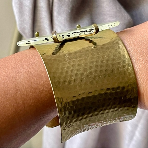 Hammered Brass Cuff Bracelet Adorned with Acrylic Pale Green Stone - Picture 4 of 16